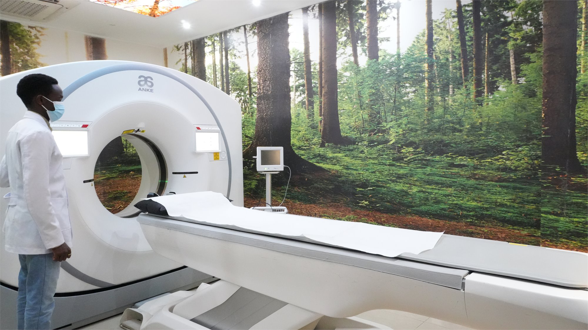 Rayhaan Healthcare CT scanner room